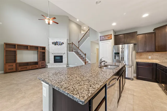 $2,800 | 10006 Forrester Trail, Katy, TX 77494