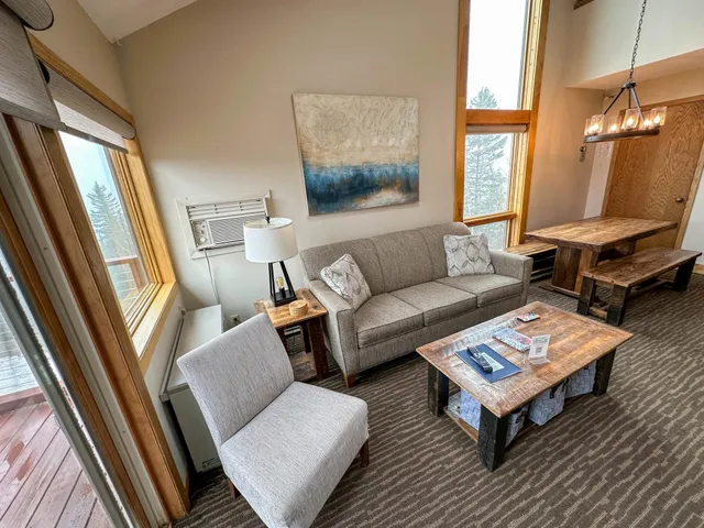 $338,000 | 122 Bridge Run Lane, Unit A, Lutsen, MN 55612