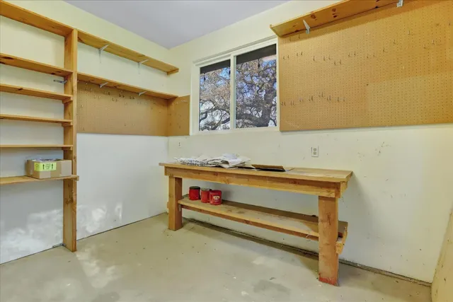 $725,000 | 19310 John Born Road, Penn Valley, CA 95946