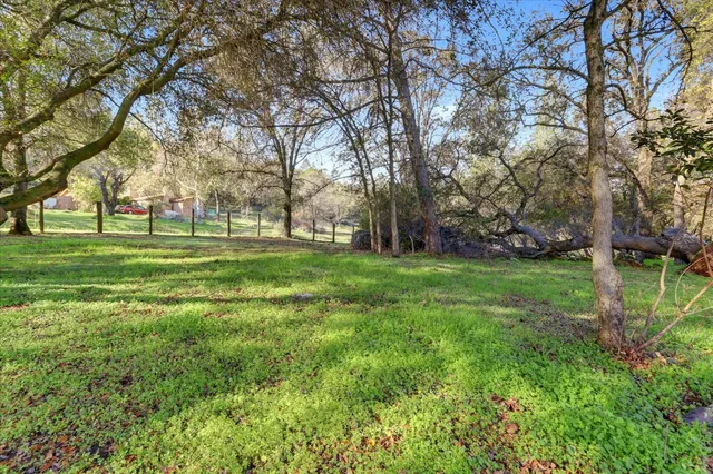 $725,000 | 19310 John Born Road, Penn Valley, CA 95946