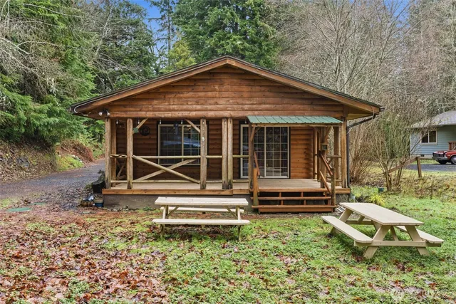 $314,900 | 101 North Duckabush Drive, Hoodsport, WA 98548