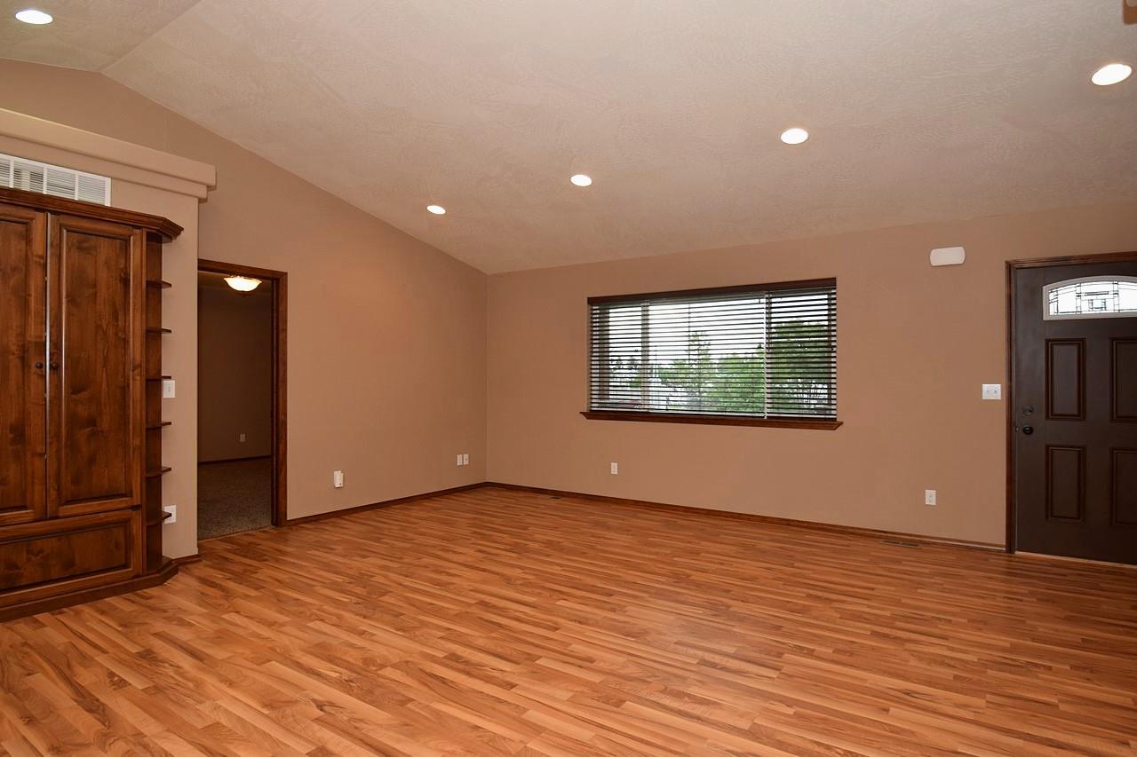 15 South Long Road Spokane Valley, WA 99016 - Photo 5 of 20 Gallery Image 5