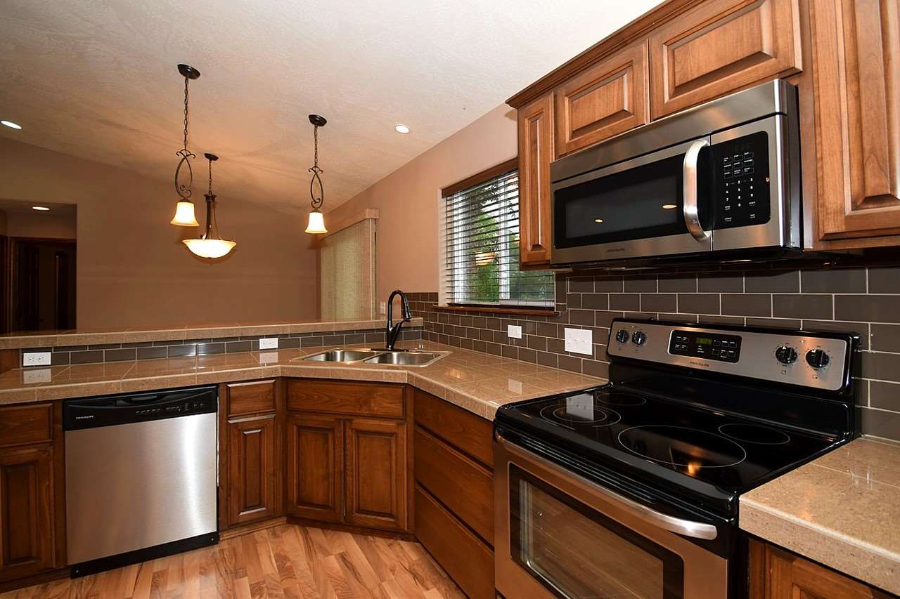 15 South Long Road Spokane Valley, WA 99016 - Photo 8 of 20 Gallery Image 8