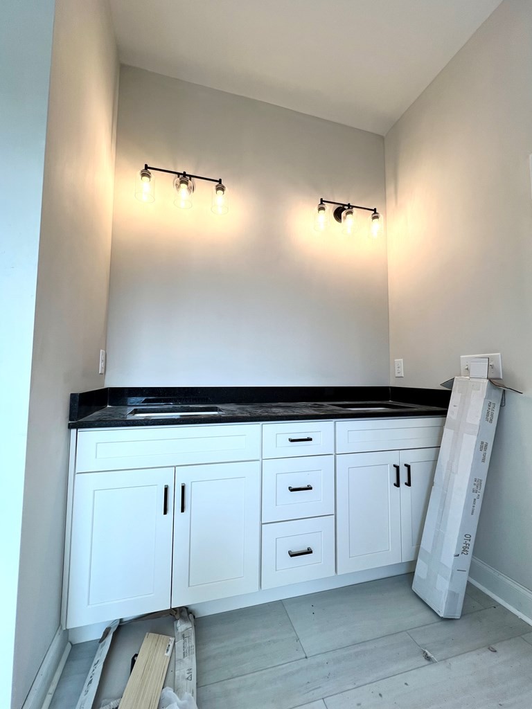 442 Old Major Road Hopkinsville, KY 42240 - Photo 15 of 29 a view of utility room