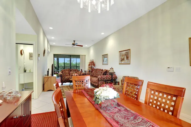 $4,000 | 7472 La Paz Boulevard, Unit 302, Boca Raton, FL 33433