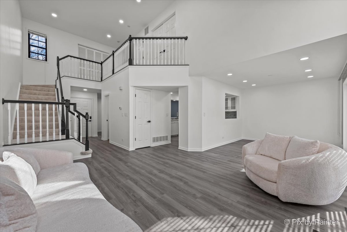 175 Benton Lane Bloomingdale, IL 60108 - Photo 4 of 40