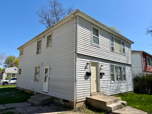 $199,000 | 6530 West Carmen Avenue, Unit 6532, Milwaukee, WI 53218