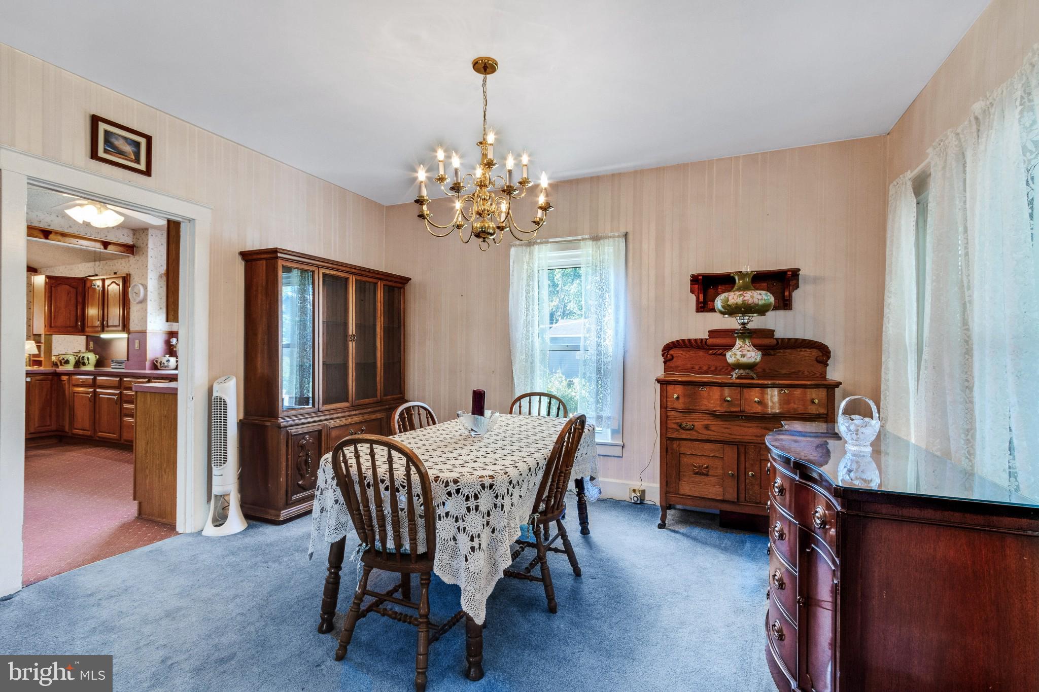 213 Garnet Street Carneys Point, NJ 08069 - Photo 9 of 39 a dining room with furniture and window