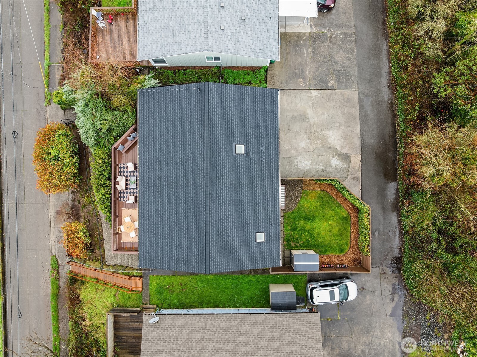 4115 21st Avenue Southwest Seattle, WA 98106 - Photo 24 of 31