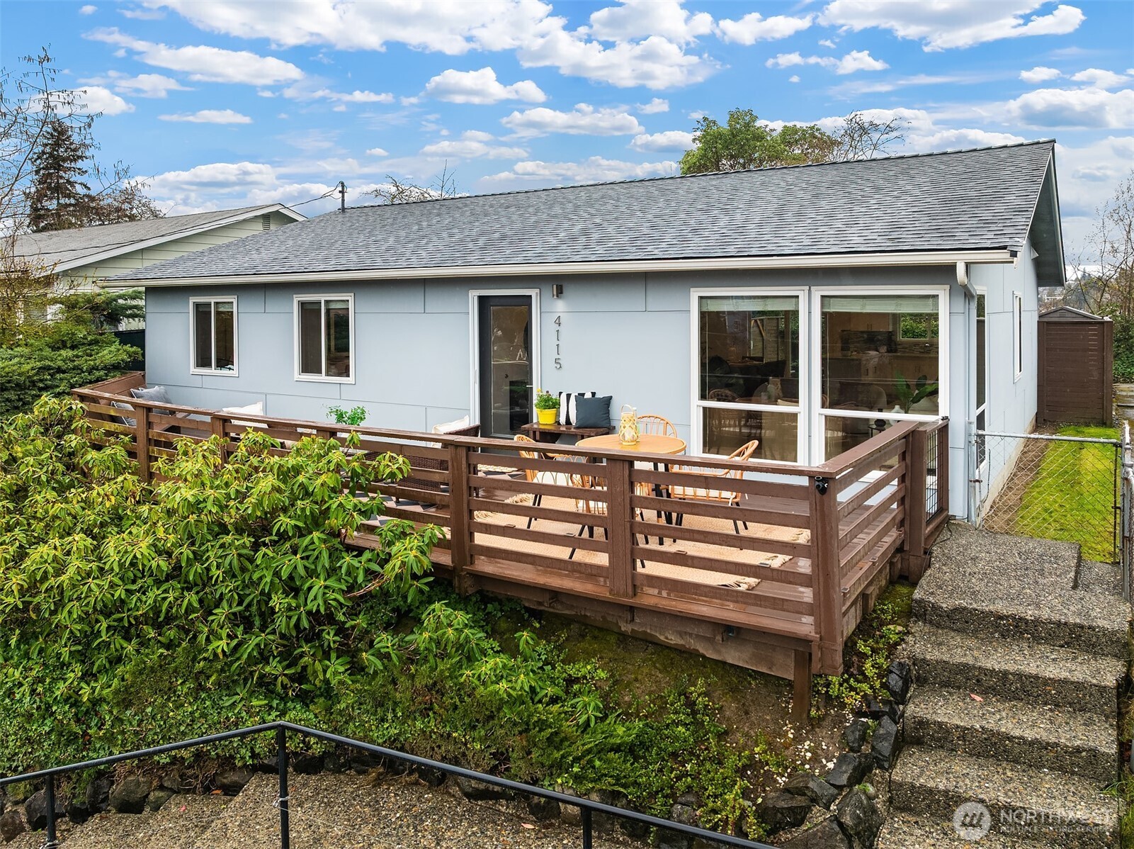 4115 21st Avenue Southwest Seattle, WA 98106 - Photo 30 of 31