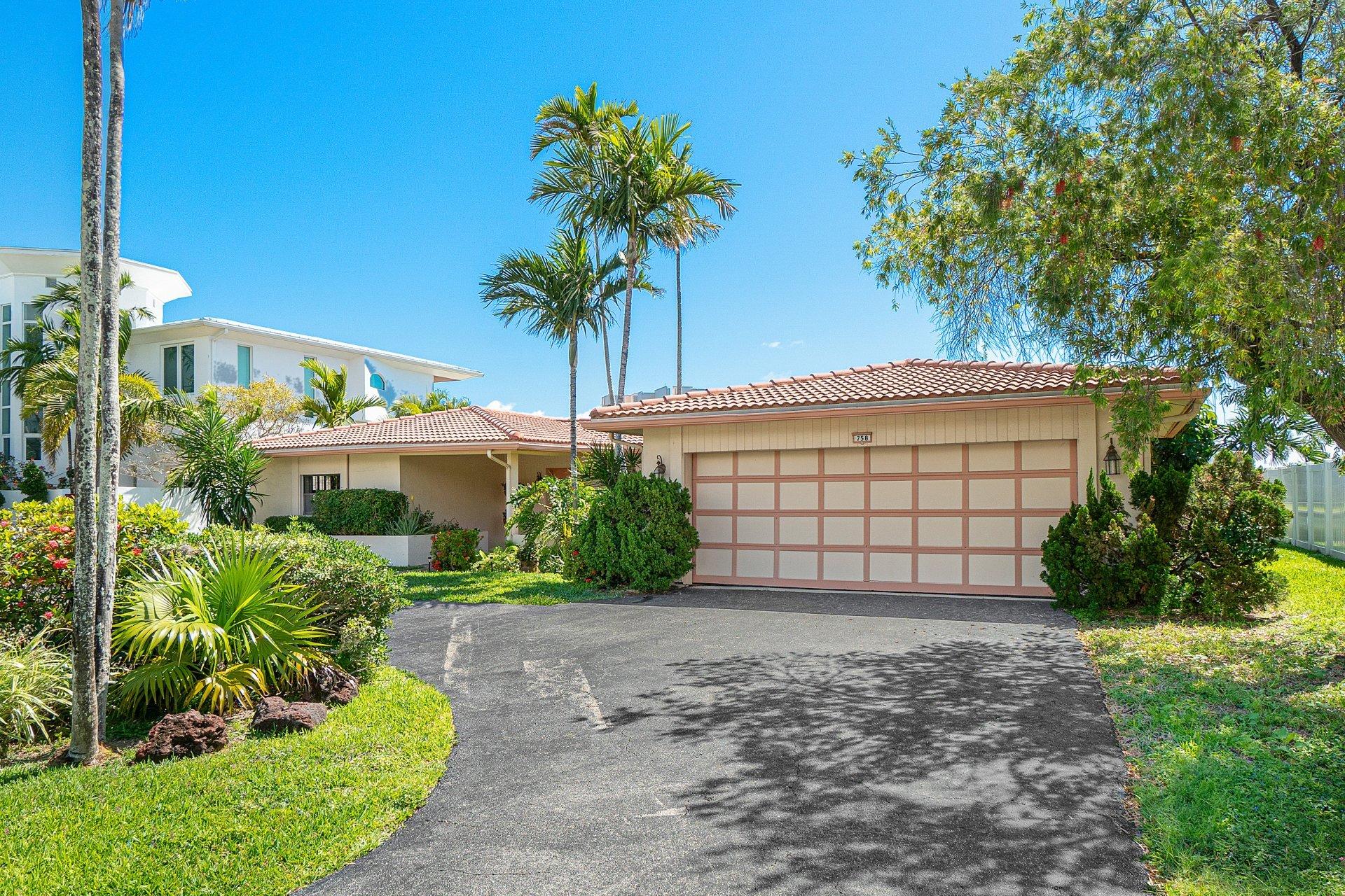 758 Harbour Drive Boca Raton, FL 33431 - Photo 5 of 14 front of house 2