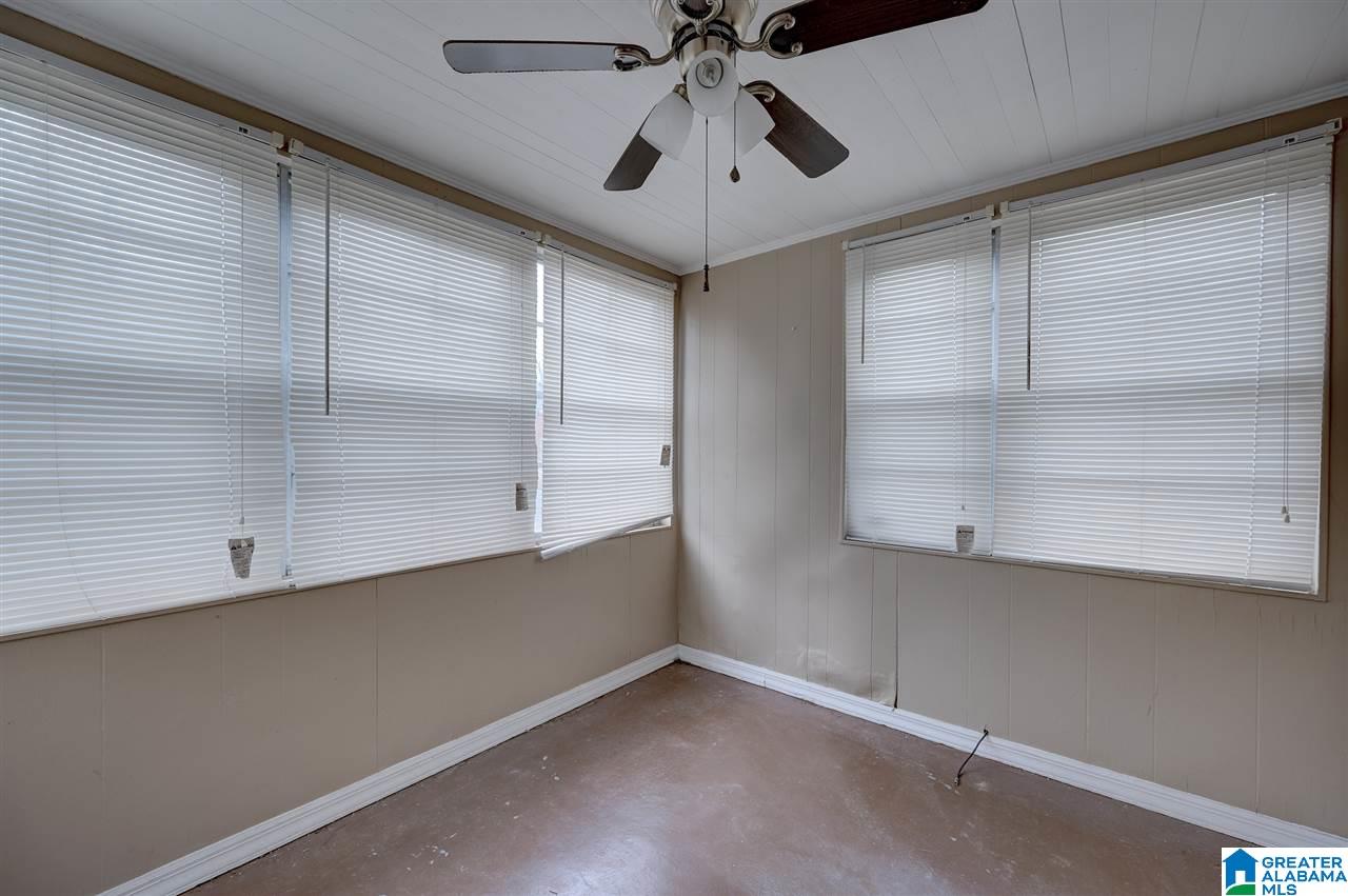620 26th Street Southwest Birmingham, AL 35211 - Photo 7 of 17