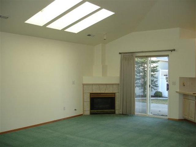 615 North Vercler Road Spokane Valley, WA 99216 - Photo 6 of 9 Gallery Image 6