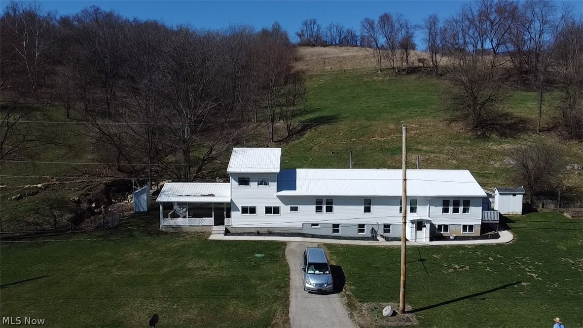 53405 Calais Road Quaker City, OH 43773 - Photo 9 of 36