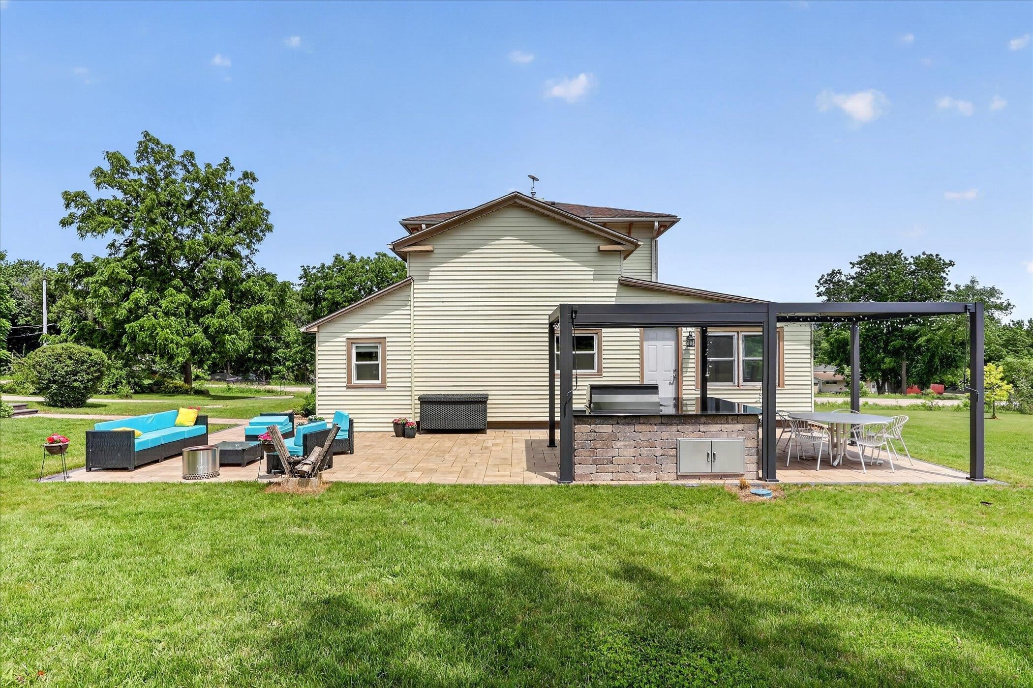 2458 South Madison Road Beloit, WI 53511 - Photo 41 of 51