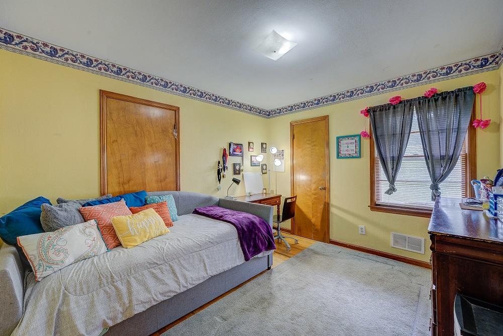4920 Rowe Ridge Road Northwest Roanoke, VA 24017 - Photo 12 of 15 Bedroom3