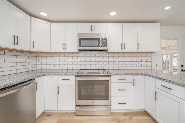 $239,900 | 5 Ridgeway Road, Rose Hill, KS 67133