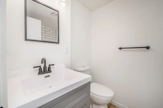 $239,900 | 5 Ridgeway Road, Rose Hill, KS 67133