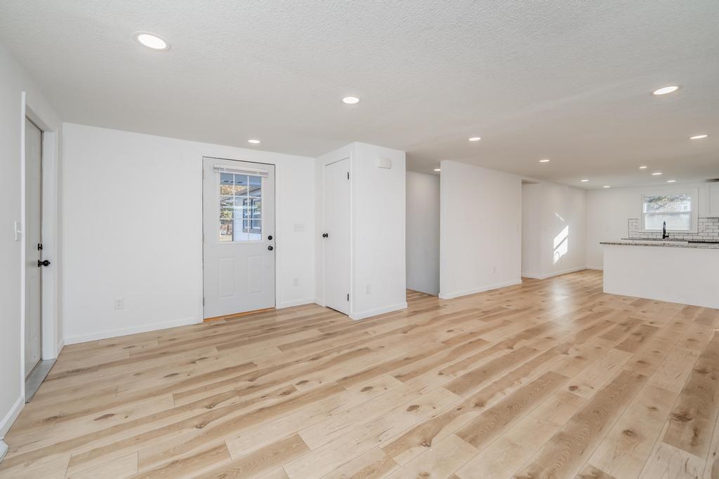 5 Ridgeway Road Rose Hill, KS 67133 - Photo 2 of 33