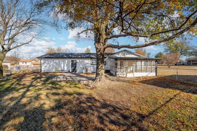 $239,900 | 5 Ridgeway Road, Rose Hill, KS 67133