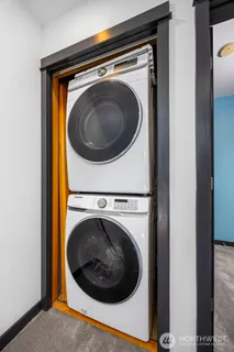 $840,000 | 316 West Barrett Street, Unit B, Seattle, WA 98119