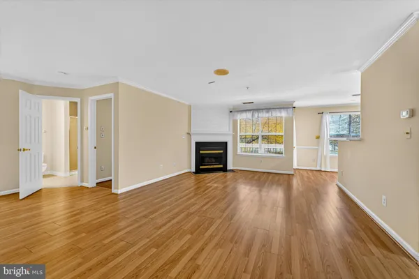 $325,000 | 10998 Koman Circle, Unit 203, Manassas, VA 20109