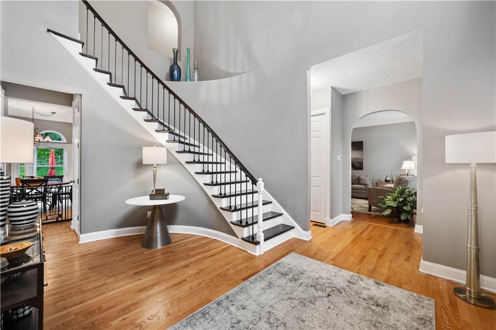 728 Franklin Road Mars, PA 16046 - Photo 2 of 25 Gallery Image 2