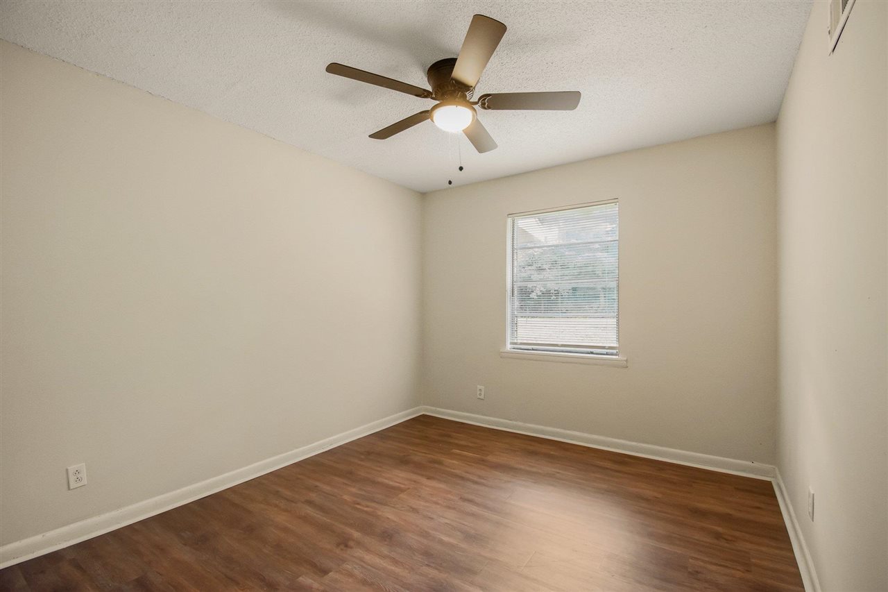 782 Westview Road Memphis, TN 38109 - Photo 8 of 10 Gallery Image 8