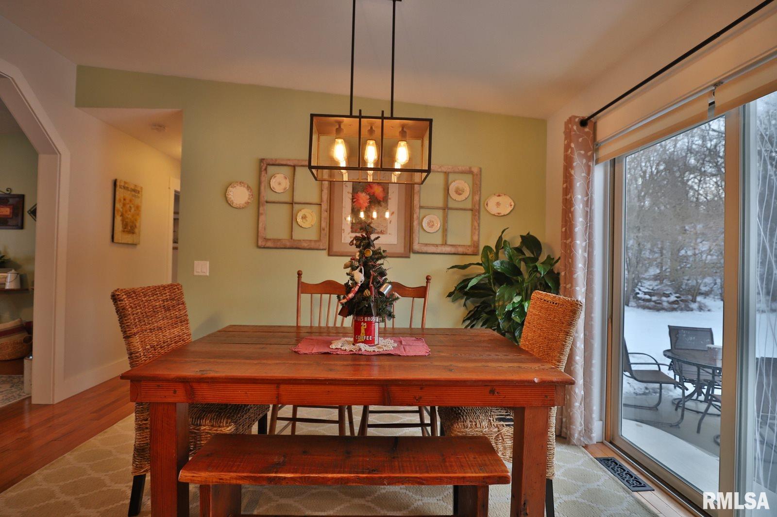 21713 North Hampton Road Chillicothe, IL 61523 - Photo 11 of 50 Gallery Image 11