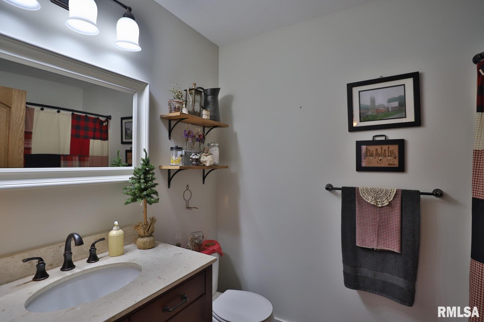21713 North Hampton Road Chillicothe, IL 61523 - Photo 18 of 50 Gallery Image 18