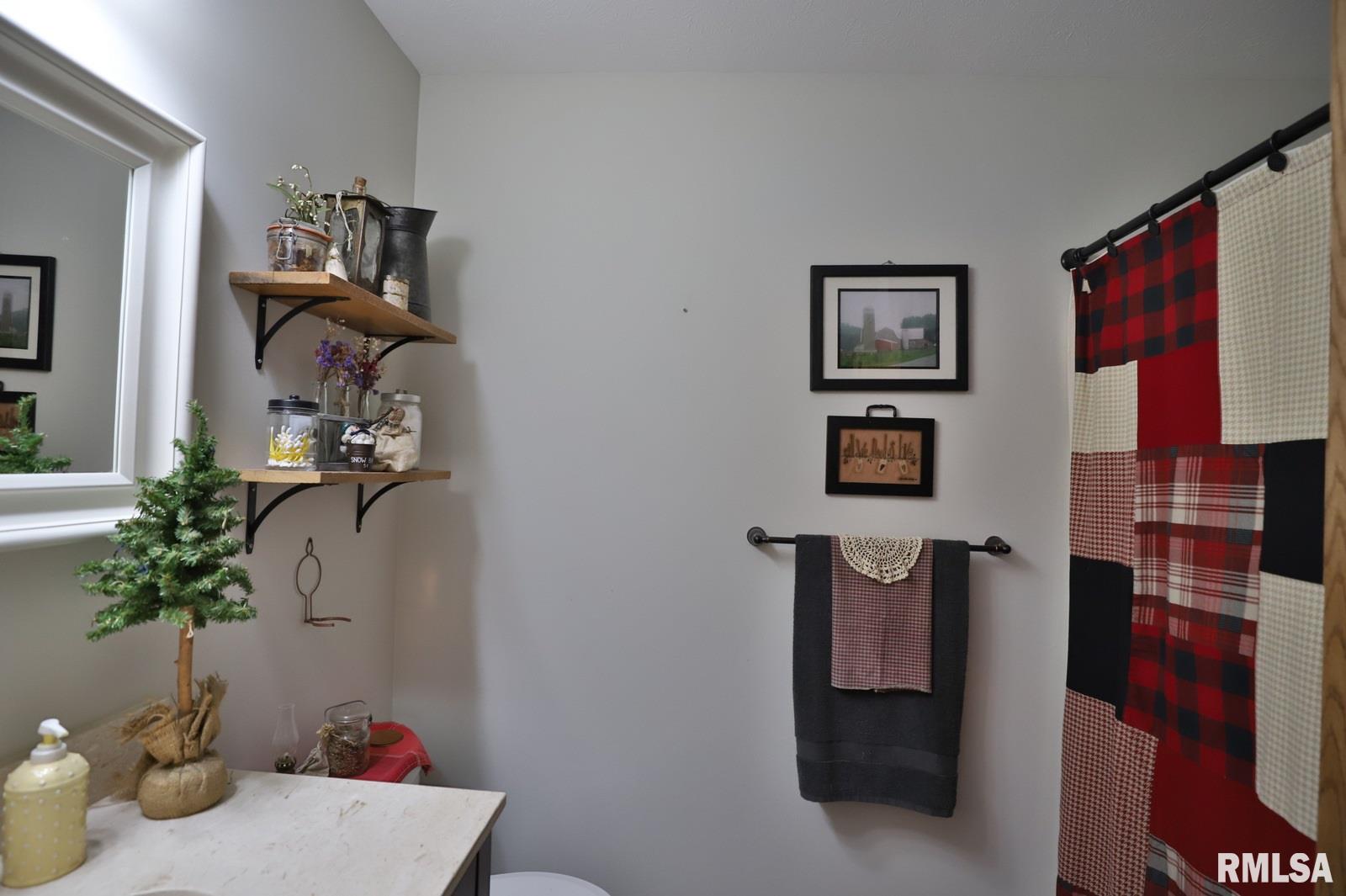 21713 North Hampton Road Chillicothe, IL 61523 - Photo 19 of 50 Gallery Image 19