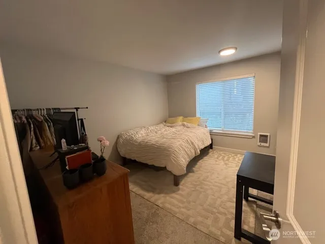 $2,250 | 5021 Ripley Lane North, Unit 108, Renton, WA 98056