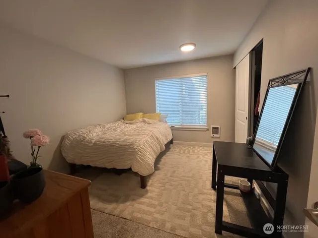 $2,250 | 5021 Ripley Lane North, Unit 108, Renton, WA 98056