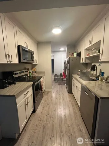 $2,250 | 5021 Ripley Lane North, Unit 108, Renton, WA 98056