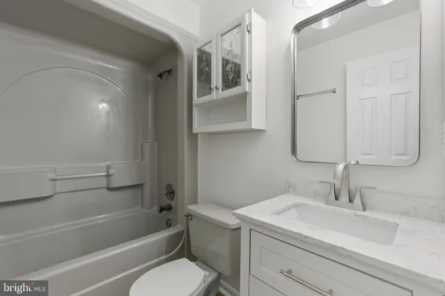 $2,995 | 425 Fernwood Drive, Severna Park, MD 21146