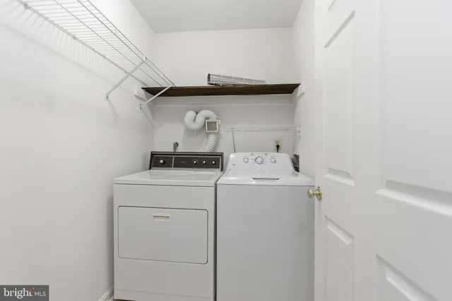 $2,995 | 425 Fernwood Drive, Severna Park, MD 21146