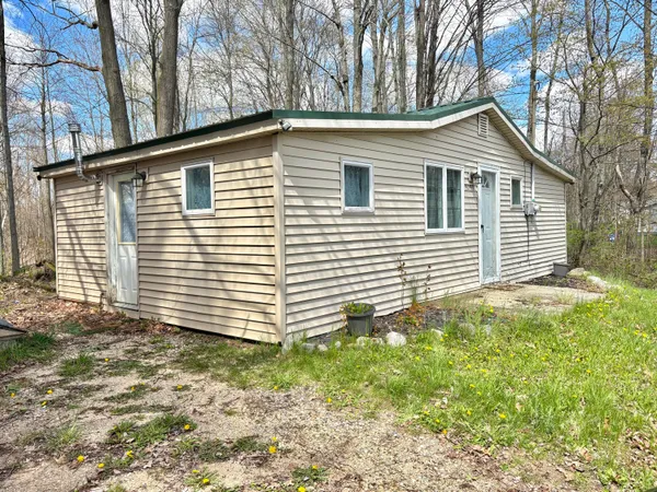 $74,900 | 5059 Half Moon Trail, Lake, MI 48632