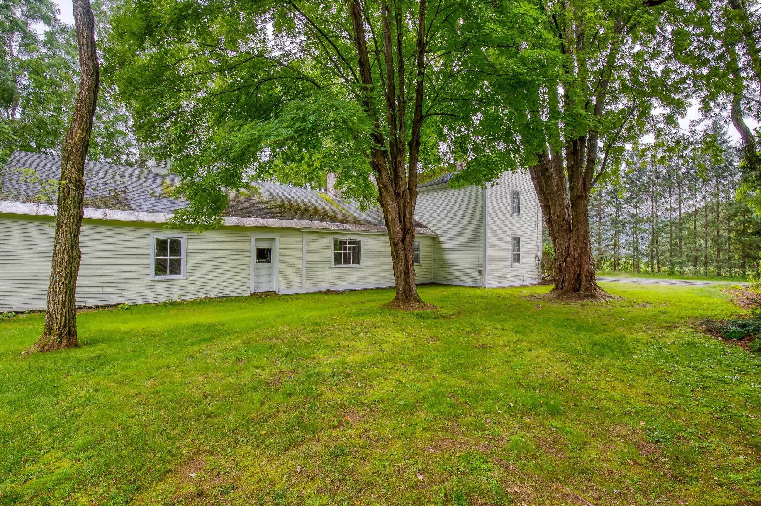 935 Quincy Road Rumney, NH 03266 - Photo 5 of 40