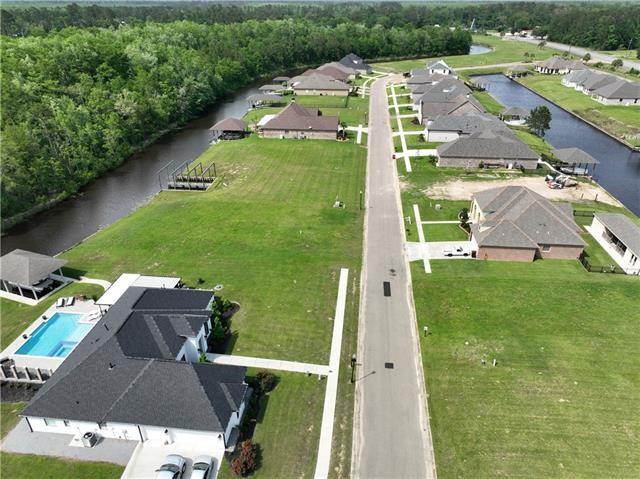 21416 Yellow Fin Drive Springfield, LA 70462 - Photo 11 of 14