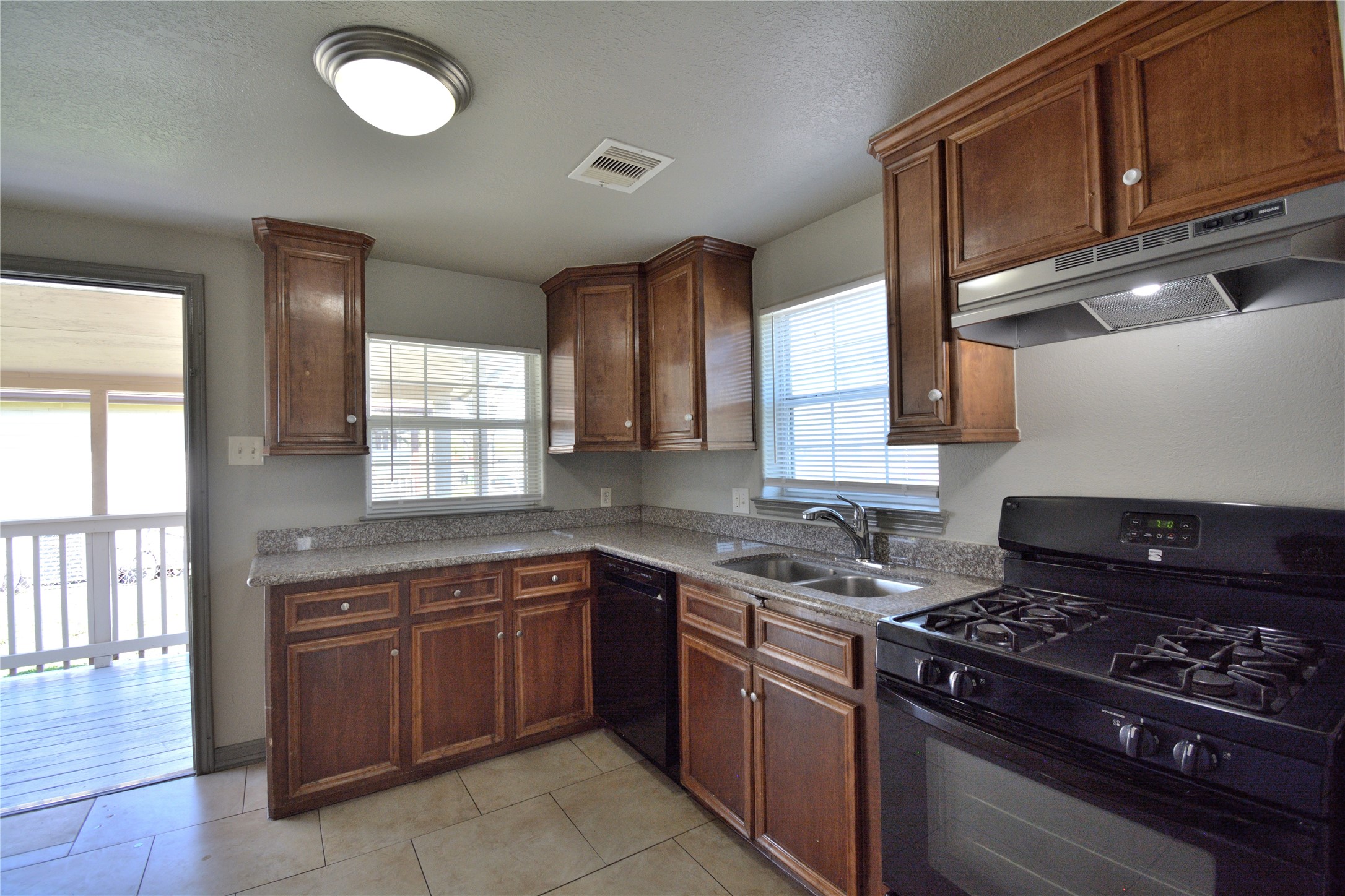 13110 2nd Houston, TX 77034 - Photo 4 of 16