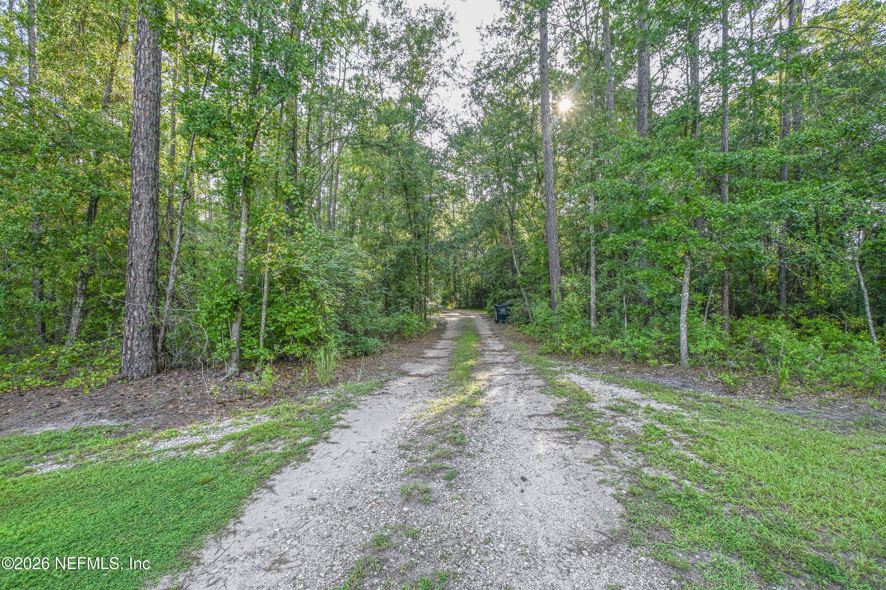 27 Jones Road Macclenny, FL 32063 - Photo 52 of 56 Driveway