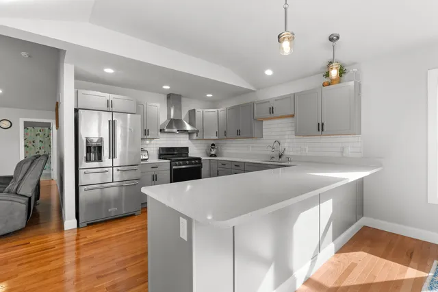 $564,000 | 1720 Carlisle Drive, St. Joseph, MI 49085