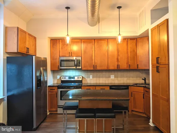 $1,700 | 1100 South Broad Street, Unit 309B, Philadelphia, PA 19146