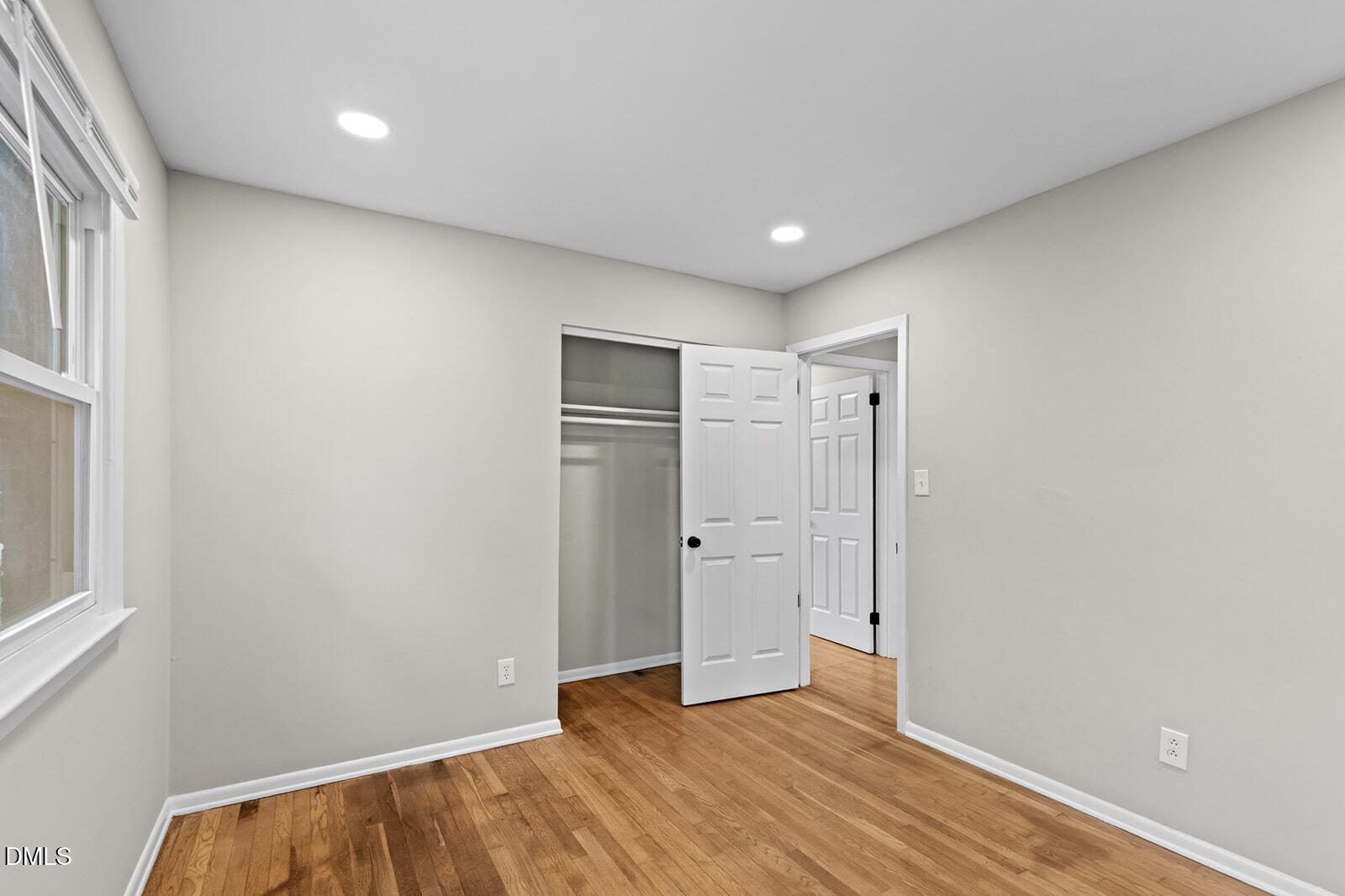 914 Edison Road Raleigh, NC 27610 - Photo 28 of 35 914 Edison-13