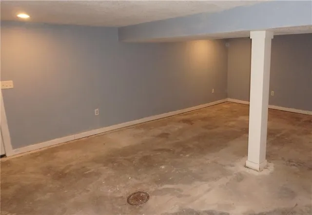 $225,000 | 7332 Parallel Parkway, Kansas City, KS 66112