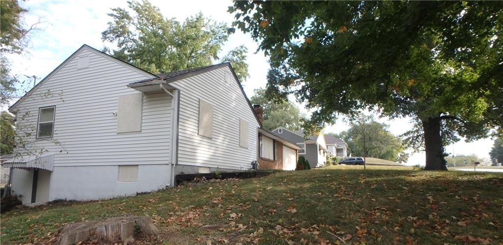 7332 Parallel Parkway Kansas City, KS 66112 - Photo 20 of 22