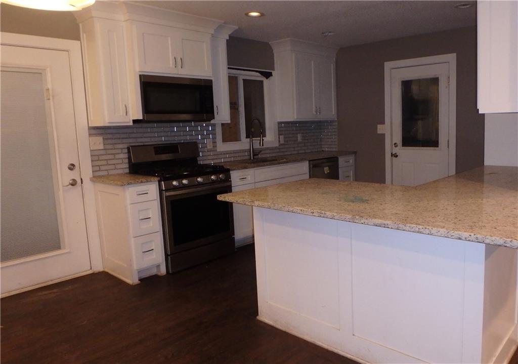 7332 Parallel Parkway Kansas City, KS 66112 - Photo 7 of 22