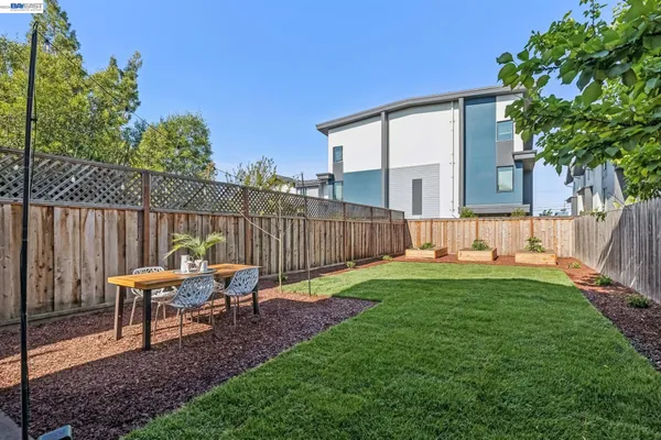 $749,000 | 2431 Linden Street, Oakland, CA 94607