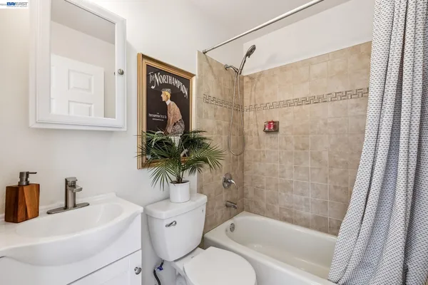 $749,000 | 2431 Linden Street, Oakland, CA 94607