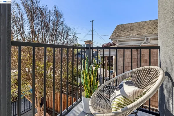 $749,000 | 2431 Linden Street, Oakland, CA 94607